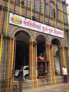 Savitribai Phule Pune University top Ranking India